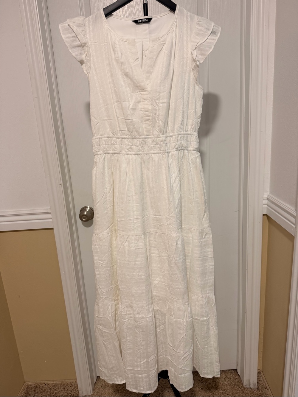 BTFBM White Textured Cotton Tiered Maxi Dress with Pockets - Size S